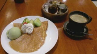 メロンパンケーキ、花きゃべつ