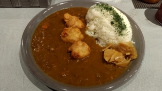 唐揚げカレー、エビスカレーワークス