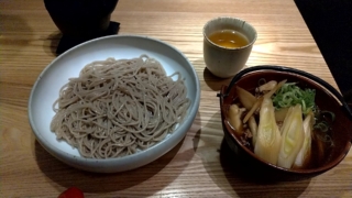 芋煮汁蕎麦、月の山