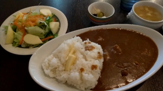 カレーセット、チャマ