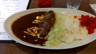 ハンバーグカレー、ユキノワ