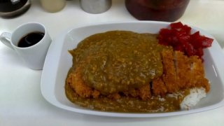 カツカレー、まんてん