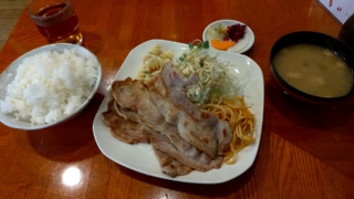 豚肉生姜焼定食、ごはんやありす