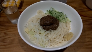 じゃじゃ麺、じゃじゃおいけん