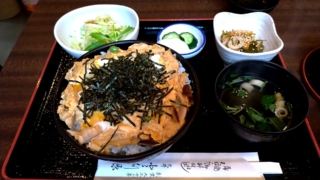 親子丼、登利源