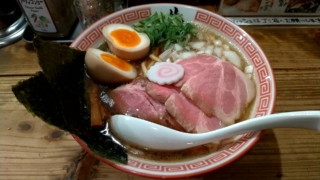 煮干豚骨醤油ラーメン、井田商店