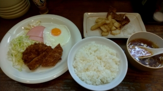 日替わり定食+山芋の唐揚げ、こづち食堂