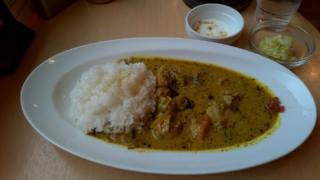 スラキチカレー、カレースーパースター