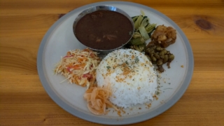 チキンカレー、カレーテトラ