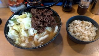 うどん+生姜ひき肉混ぜご飯、五葵