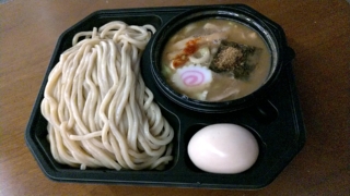 味玉つけ麺、六厘舎