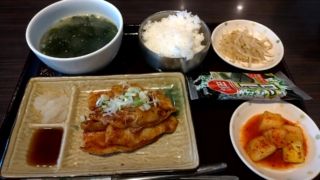 豚トロ定食、池上線ガード下物語