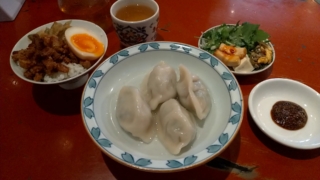 魯肉飯+水餃子+豆花、東京台湾