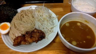 カレーつけ麺、旨辛ラーメン表裏