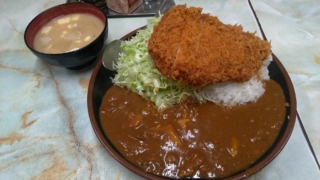 とんかつカレー+豚汁、まるやま