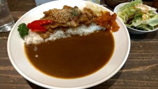 焼肉カレー、グレース