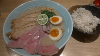 ラム豚骨ラーメン+胡椒ご飯、MENSHO TOKYO