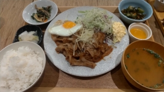 生姜焼定食、食堂ぶた