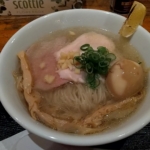 ラーメン+煮玉子、かずまちゃんラーメン